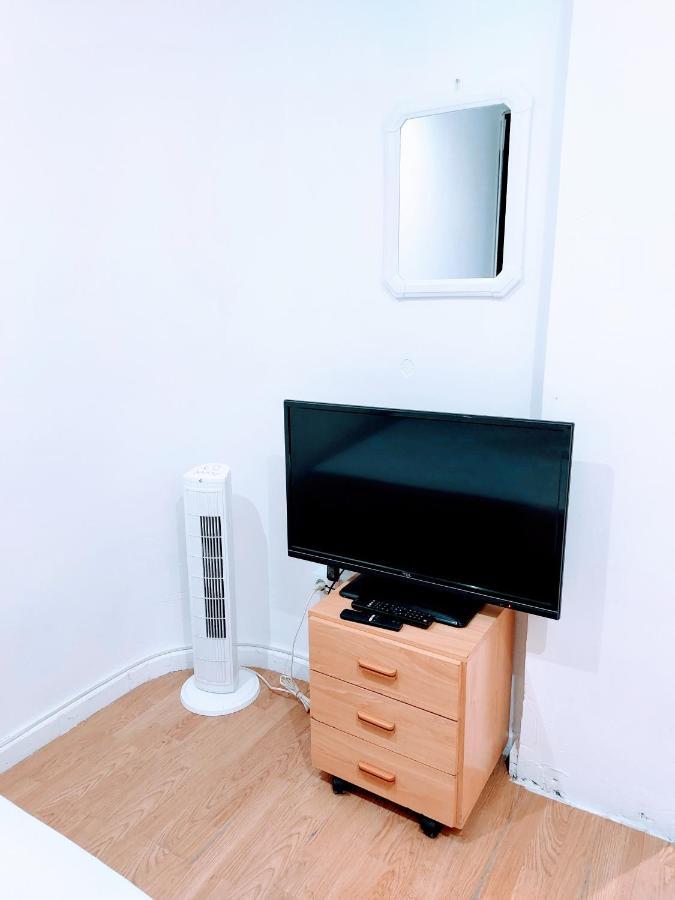 Habitacion Privada Con Cama Doble Valencia Exterior foto